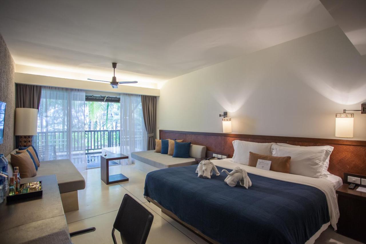 Grand Southsea Khaolak Beach Resort Khao Lak Buitenkant foto