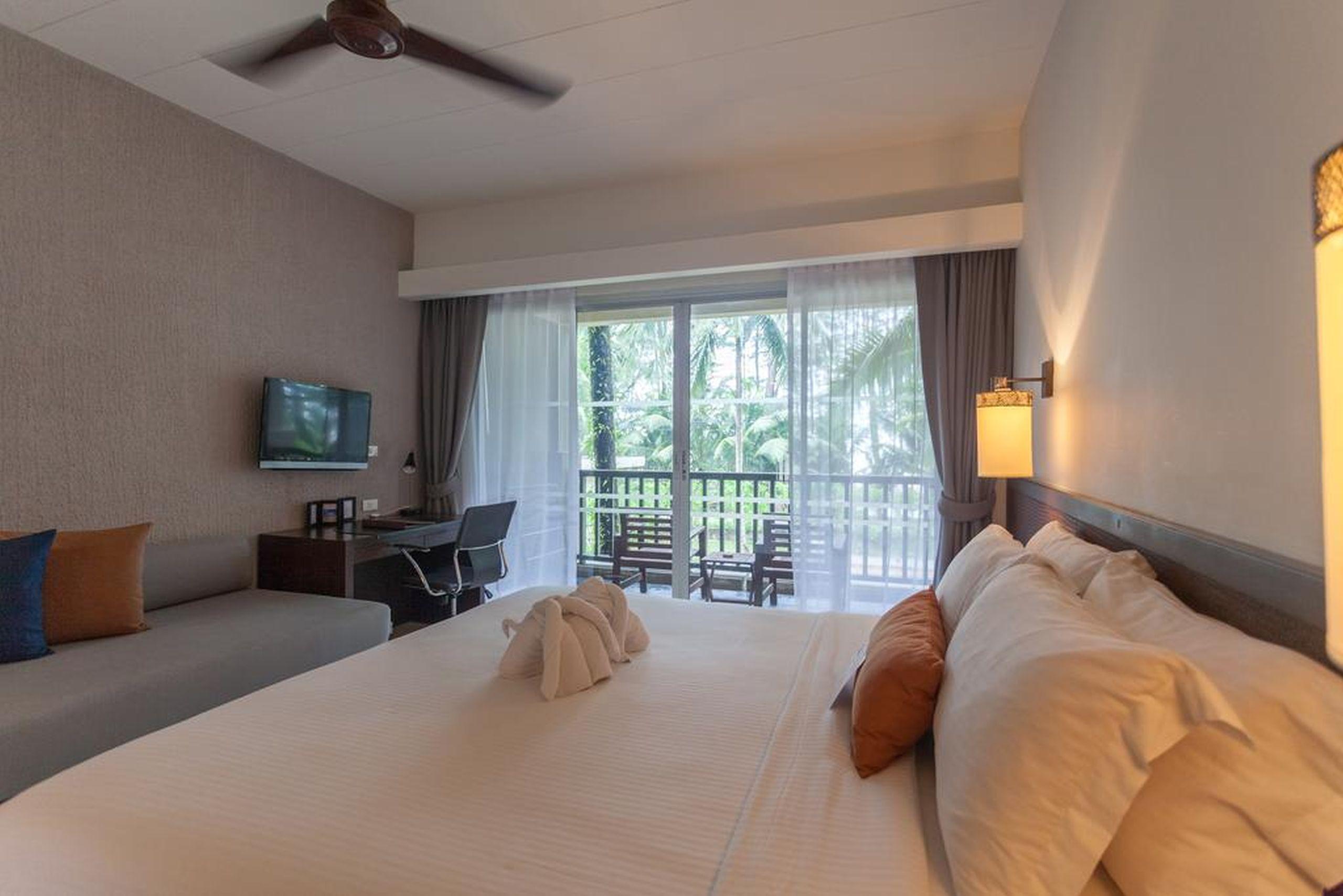 Grand Southsea Khaolak Beach Resort Khao Lak Buitenkant foto