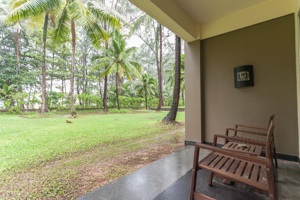 Grand Southsea Khaolak Beach Resort Khao Lak Buitenkant foto